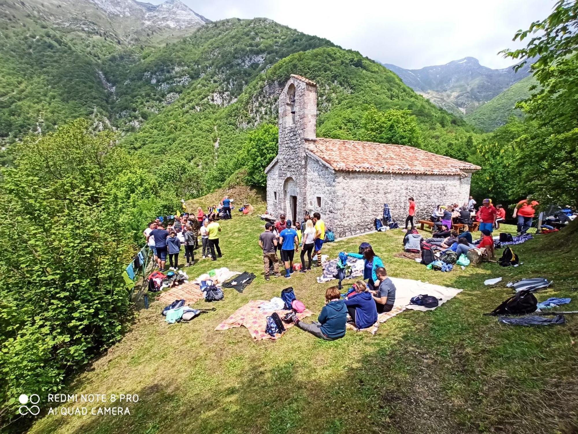 Appartamento Taverna Gattolini Венцоне Экстерьер фото